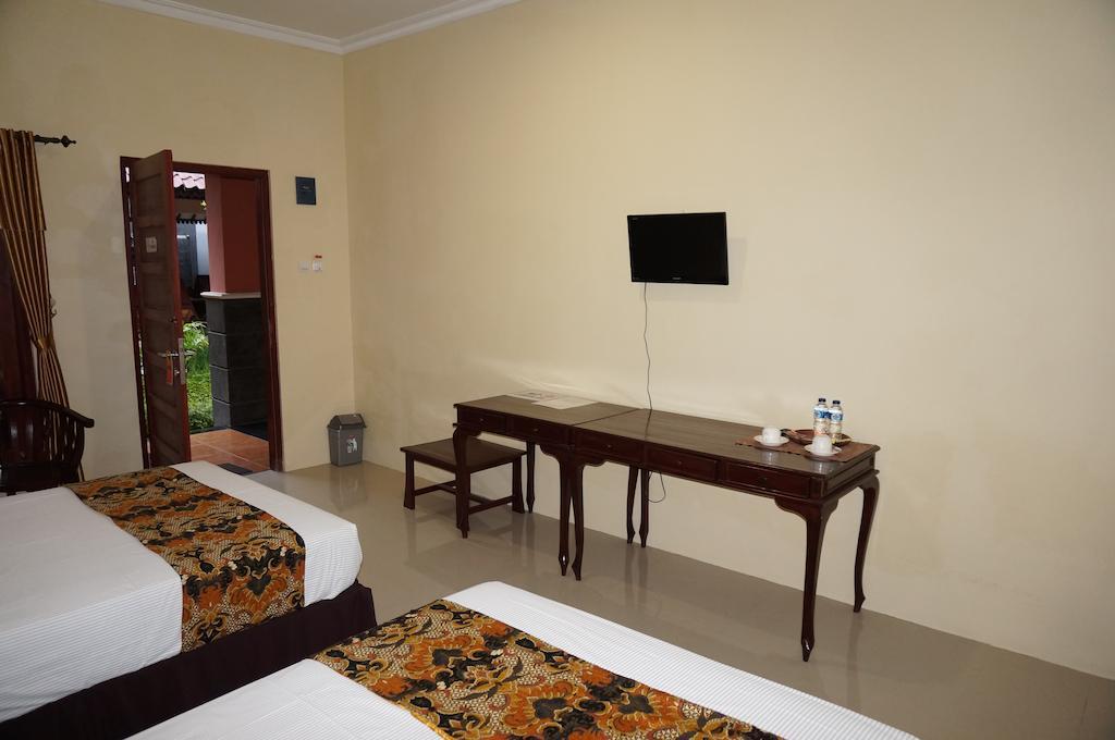 3C Familia Residence Yogyakarta Rum bild